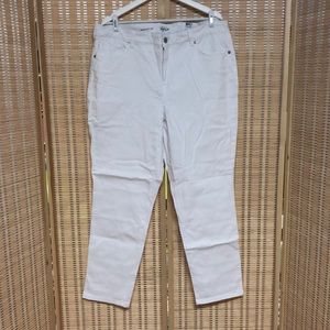 Style & Co. Jeans, NWT!